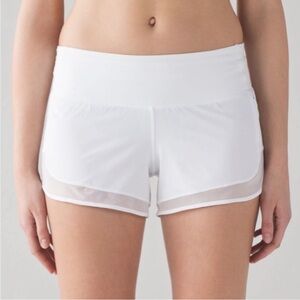 Lululemon Mind Over Miles Short White 10